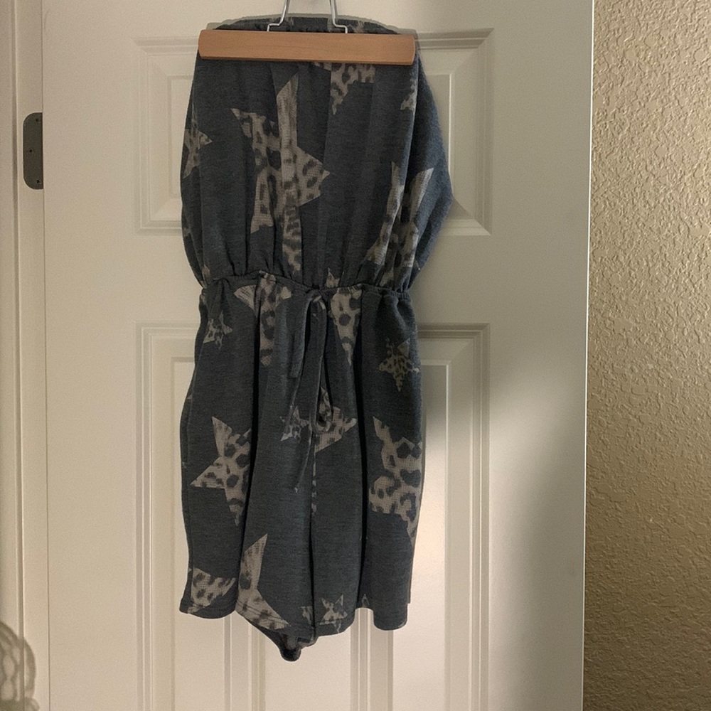 Romper size large